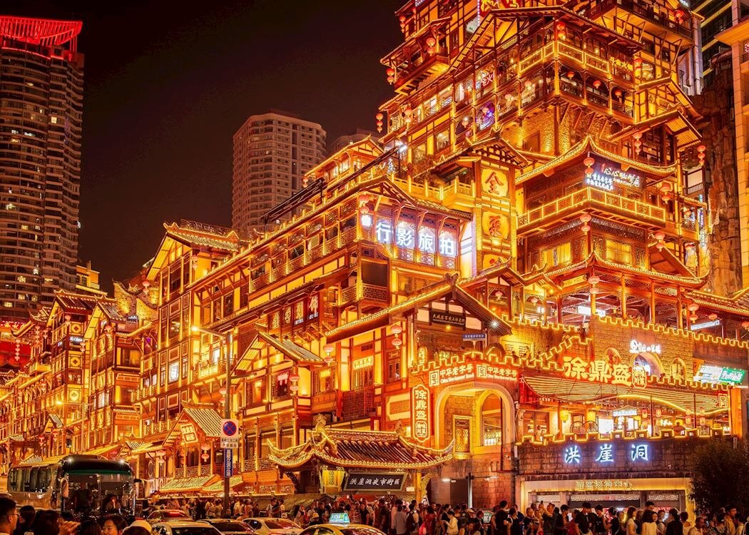 Chongqing & Zhangjiajie 6-Day Scenic Journey