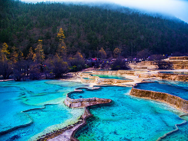 Jiuzhaigou—Huanglong—Chengdu